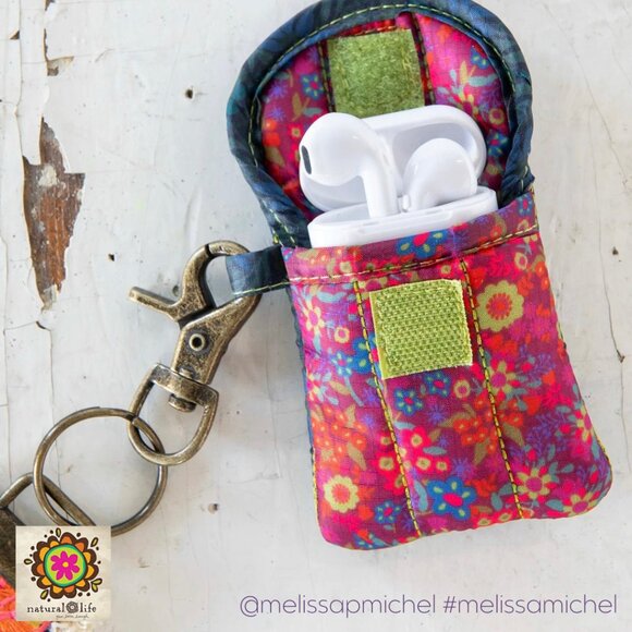 NATURAL LIFE Earbud Case - Mauve Garden Floral - Picture 2 of 2